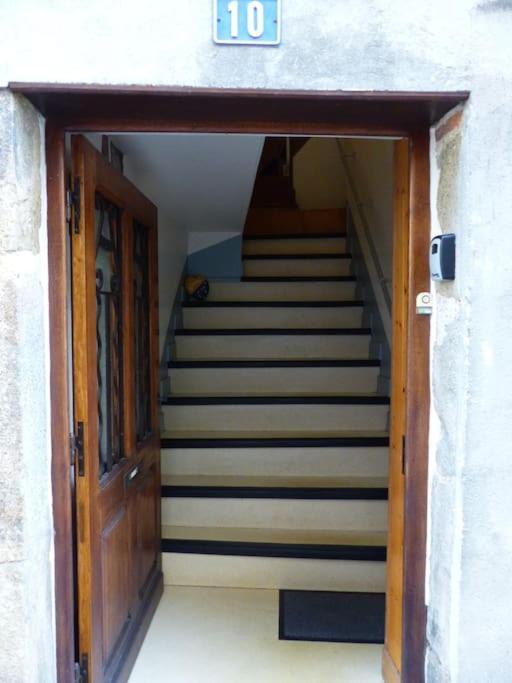 Maison Agreable En Centre Historique Saint-Céré Kültér fotó